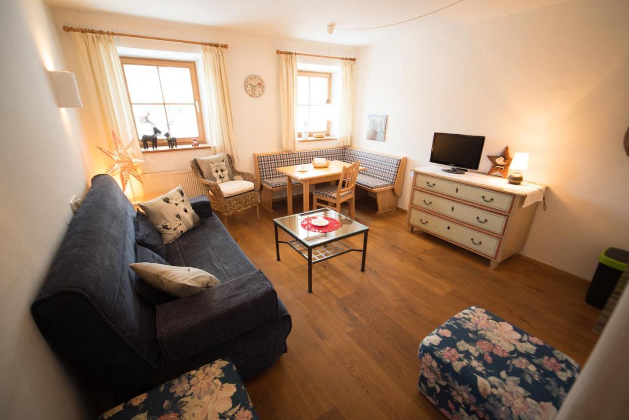 Ferienwohnung Huberhofオーベルンドルフ・イン・チロル エクステリア 写真