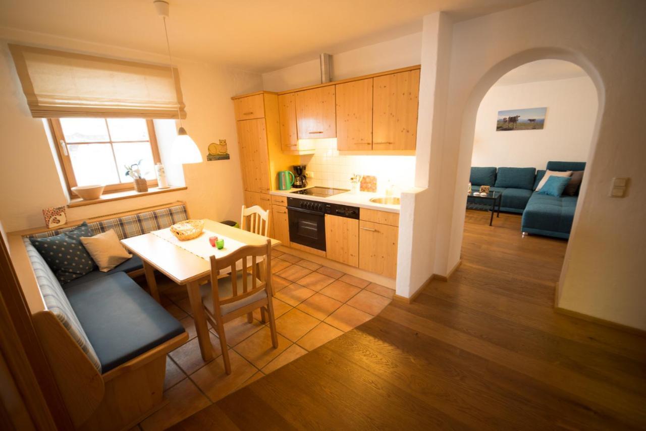 Ferienwohnung Huberhofオーベルンドルフ・イン・チロル エクステリア 写真